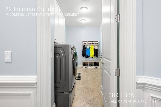 Building Photo - 72 Fording Ct