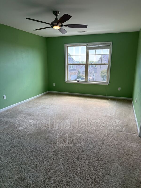 Building Photo - 123 Dunnsmore Dr