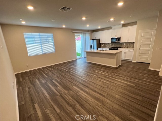 Building Photo - 40636 Birchfield Dr