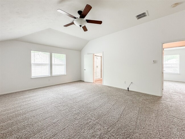 Building Photo - 11 Orion Star Ct