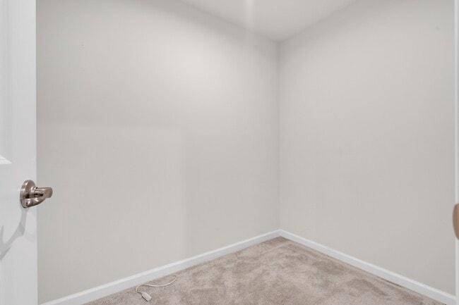 Building Photo - 773 Rockwell Ln