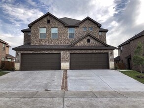 Building Photo - 1030 Sierra Vista Ct
