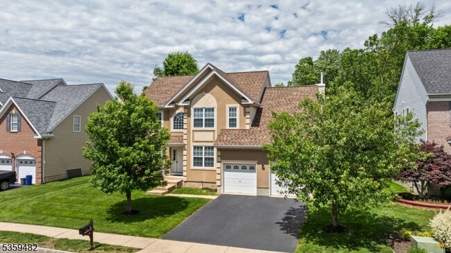 Primary Photo - 13 Goldstar Dr