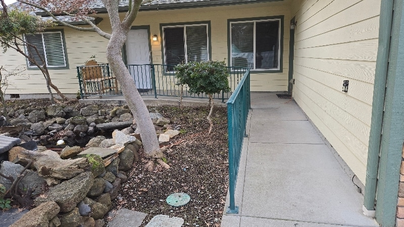 Building Photo - 2991 Table Rock Rd