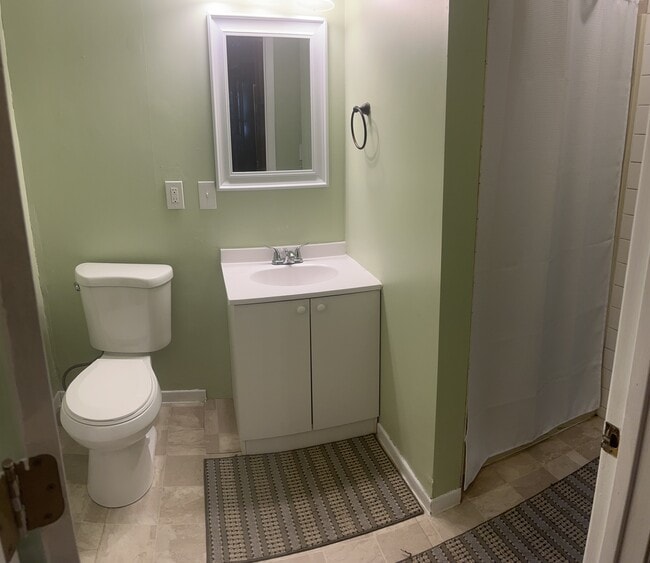 Building Photo - 1411 Jersey Ridge Rd