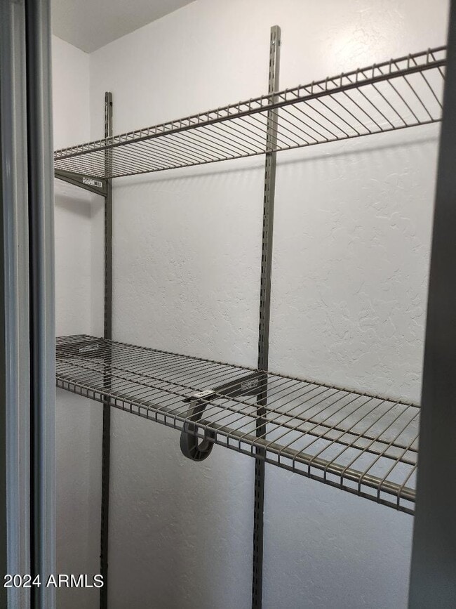 Building Photo - 3026 E Brill St