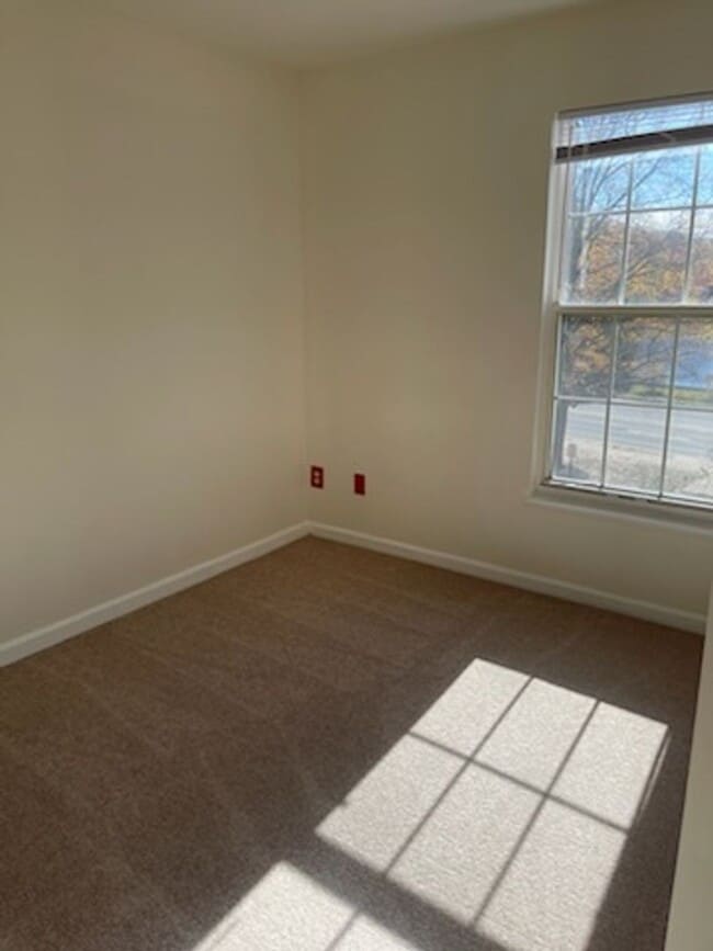 Building Photo - 4136 Hummel Way