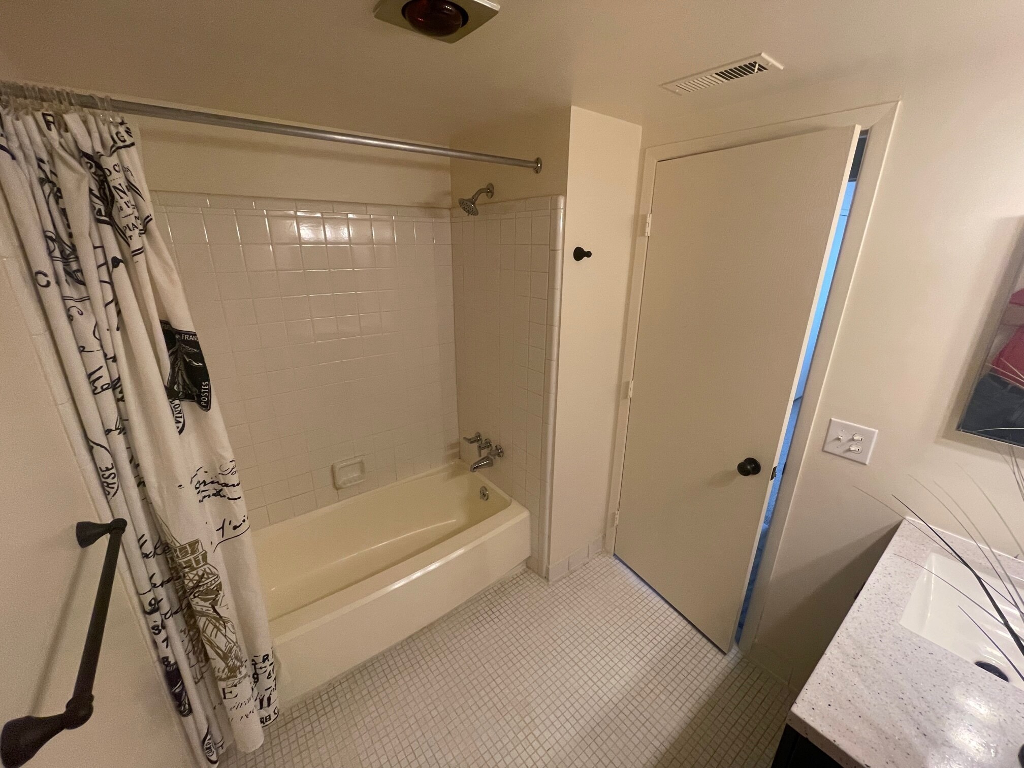 Building Photo - 30042 W 12 Mile Rd