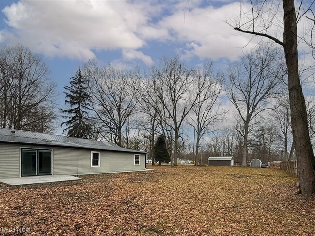 Building Photo - 11370 Parkside Ave NE