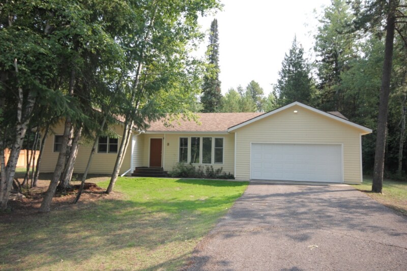 Primary Photo - 3 Fairway Dr