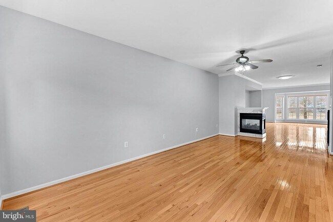 Building Photo - 13584 Cedar Run Ln