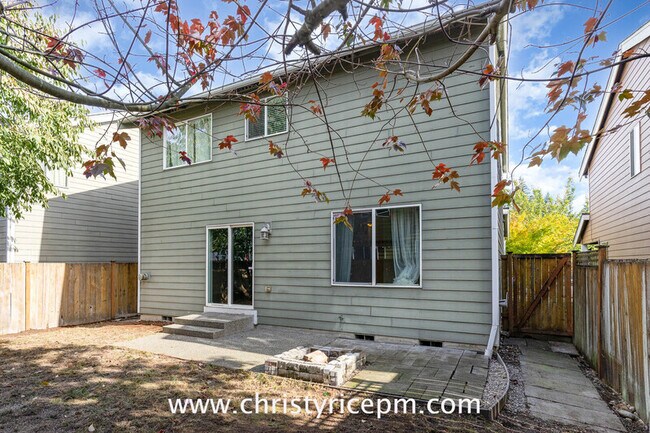 Building Photo - 26143 242nd Ct SE