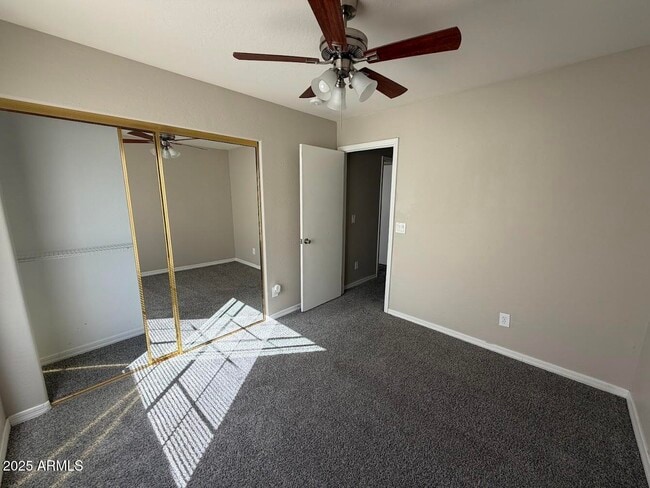 Building Photo - 11422 West Cocopah St