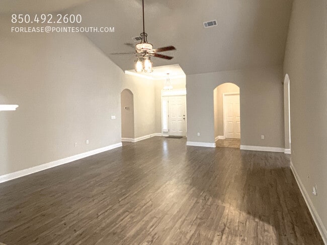 Building Photo - 609 Royal Troon Cir