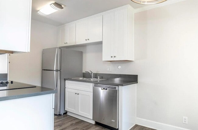 Building Photo - 3056 Via Alicante Via