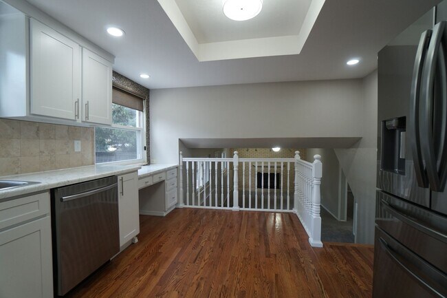 Building Photo - 5007 Alta Loma Rd