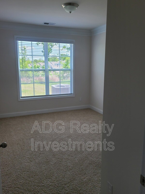 Building Photo - 1577 Cambria Ct
