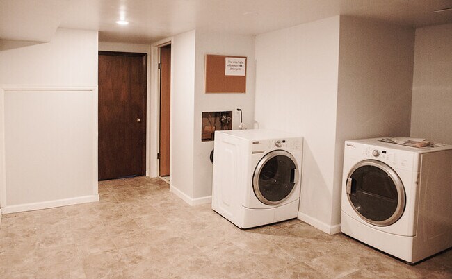 Building Photo - Fantastic Home with Finished Basement