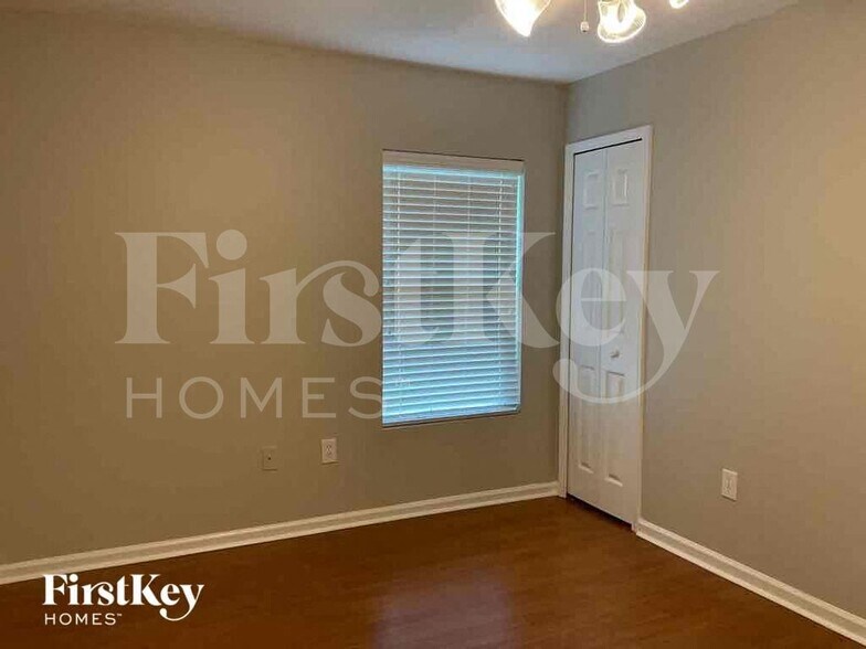 Building Photo - 2825 Eagle Preserve Blvd