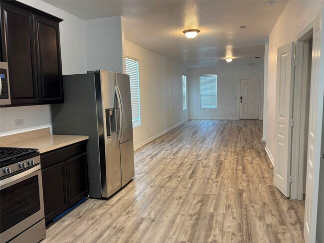 Building Photo - 6703 Cortenridge Ln