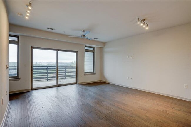 Building Photo - 3600 S Lamar Blvd