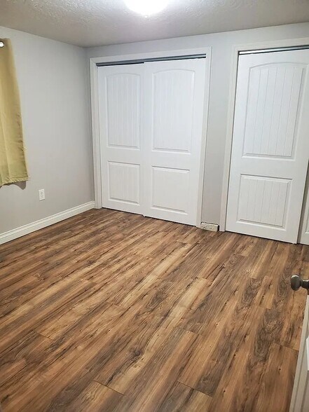 Building Photo - 224 E Graves Rd