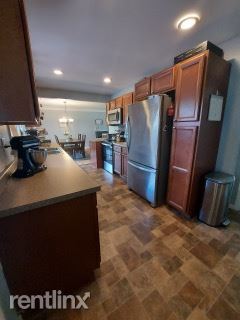 Building Photo - 3 br, 1.5 bath House - 1595 Coolidge Ave 1...