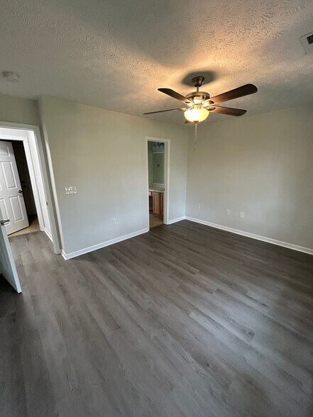 Building Photo - 4387 Heartwood Ln
