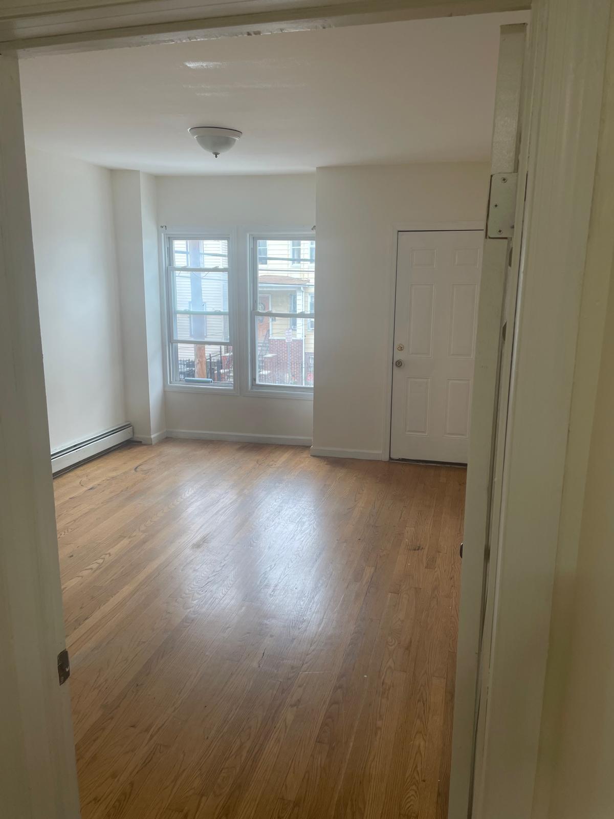 Building Photo - 62 Highland Ave