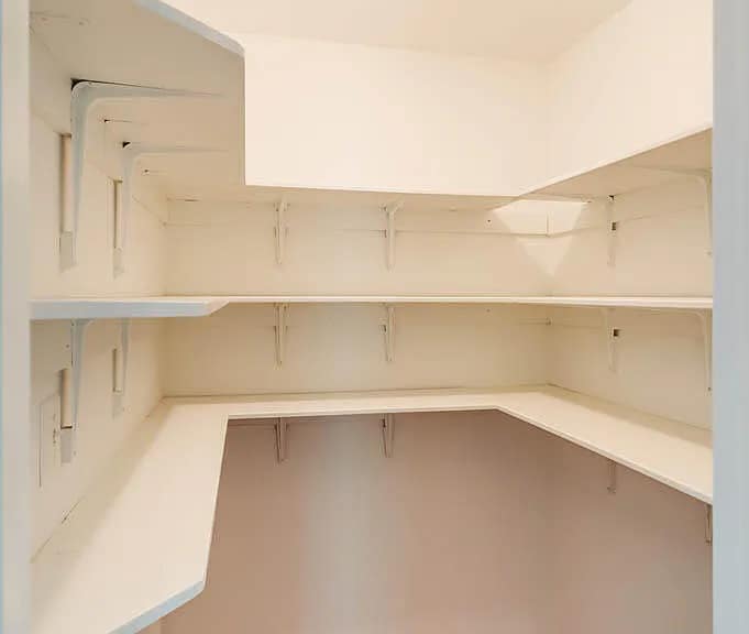 Building Photo - 94 Meadow Run Rd