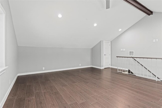 Building Photo - 22435 Elsinore Dr