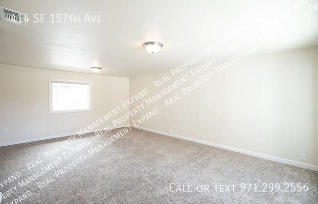 Building Photo - 414 SE 157th Ave
