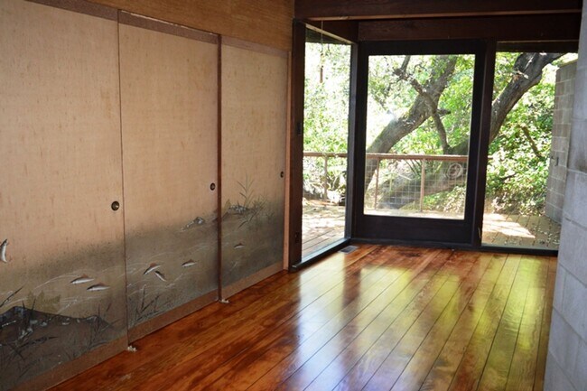 Building Photo - Sausalito Single Family with Spectacular 180 View