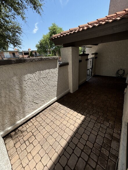 Building Photo - 4910 N 74th St