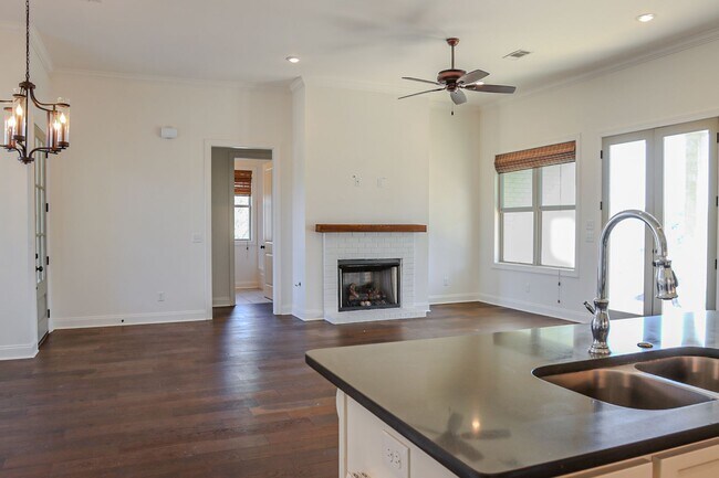 Building Photo - Tuscan Ridge Home