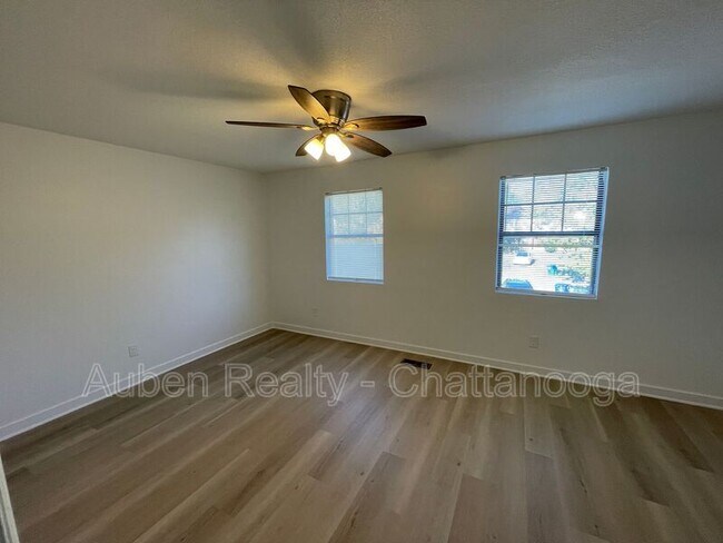 Building Photo - 1422 Stratton Pl Dr