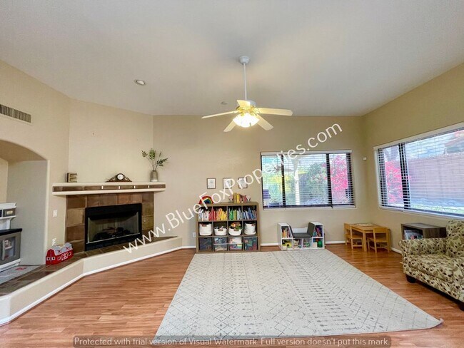 Building Photo - 5449 N Cres Ridge Dr