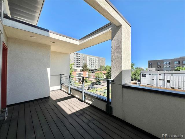 Building Photo - 2170 S Josephine St