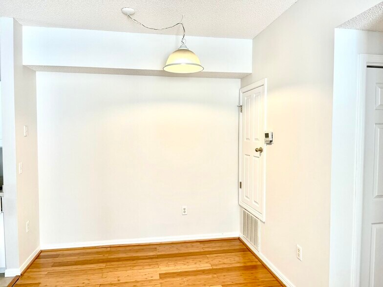 Building Photo - 1501 Partin Dr N