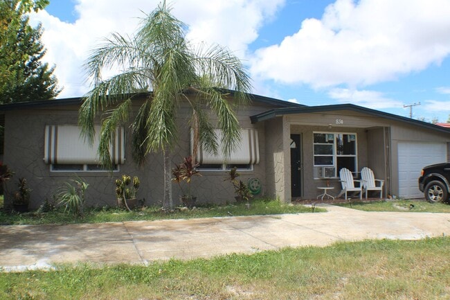 Primary Photo - 3 bed house for rent