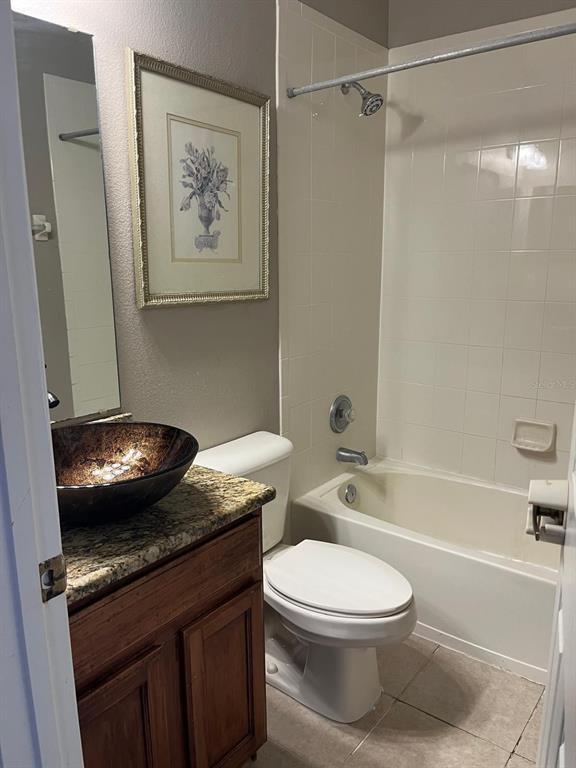 Building Photo - 4523 Sunset Ln