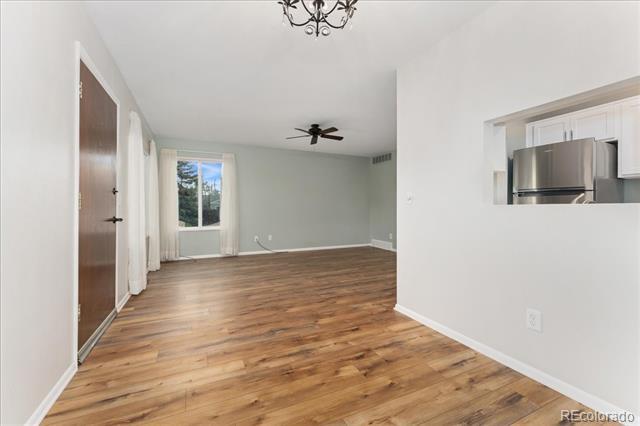 Building Photo - 8770 Chase Dr