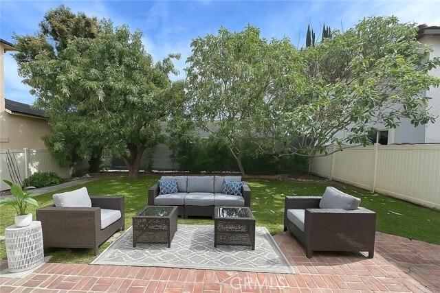 Building Photo - 4918 Haskell Ave