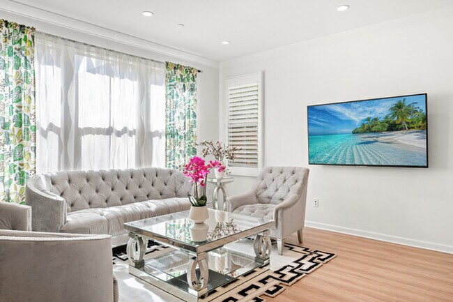 Primary Photo - 110 Sugar Cane