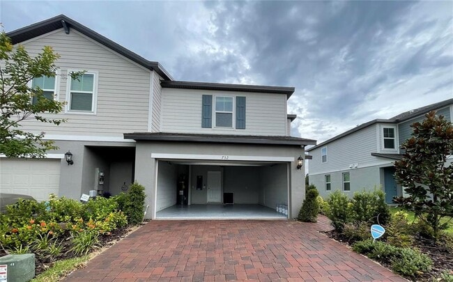 Building Photo - 732 Legacy Dr
