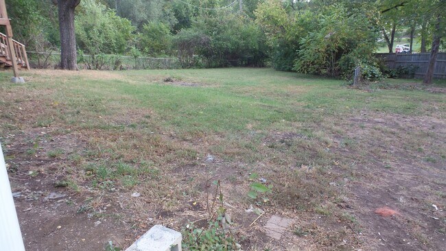 Building Photo - COMING SOON! Renovated 3 Bedroom, 2 bath R...