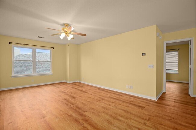 Building Photo - 2646 Cascade Falls Dr