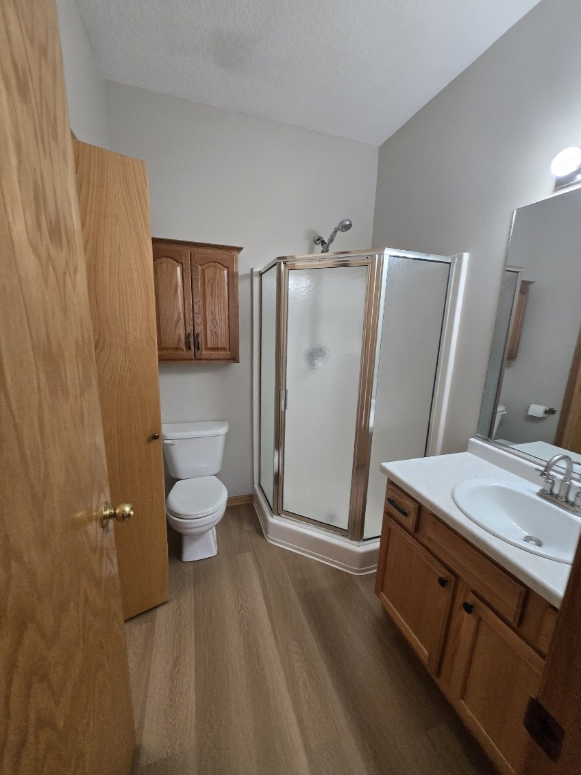 Building Photo - 950 67th St