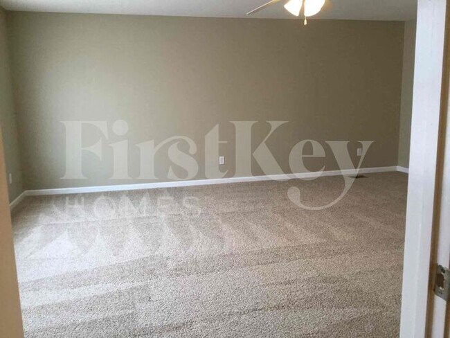 Building Photo - 4991 Delaney Valley Dr