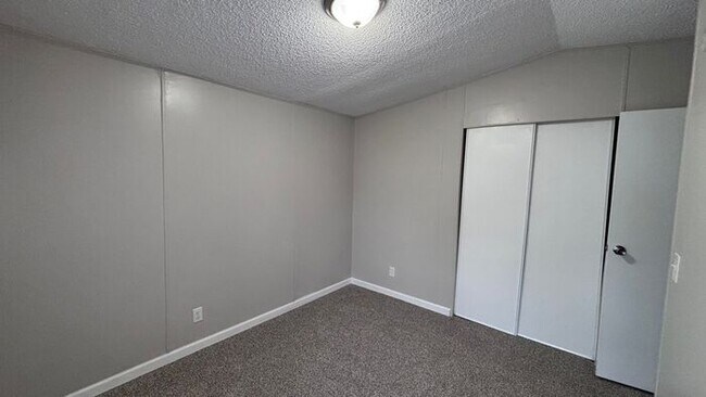 Building Photo - Newly Remodeled Home For Sale